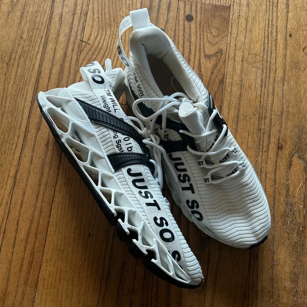 Sneakers - Picture 1 of 4